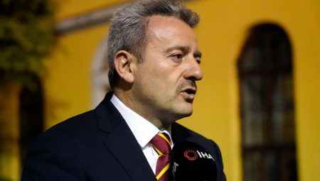 İbrahim Hatipoğlu”ndan Ali Koç’a: Şampiyon olanı kötüleyerek algı yapanlar var