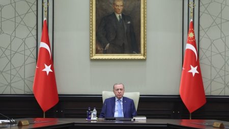 Kabine Beştepe’de toplanıyor: Gündemde iktisat ve ABD-İran savaşı var